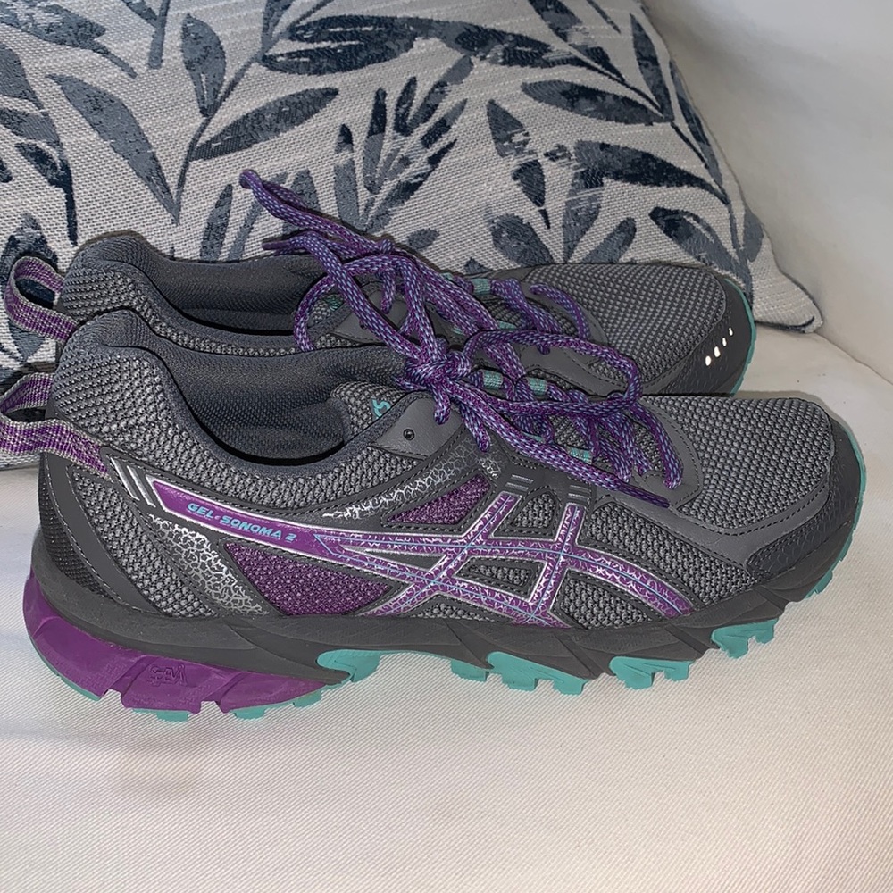 ASICS GEL-SONONA 2 GRAY AND PURPLE SZ 9 EUR 40.5